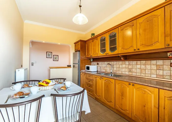 Apartmán Even Ezer With Private Pool Pouládes